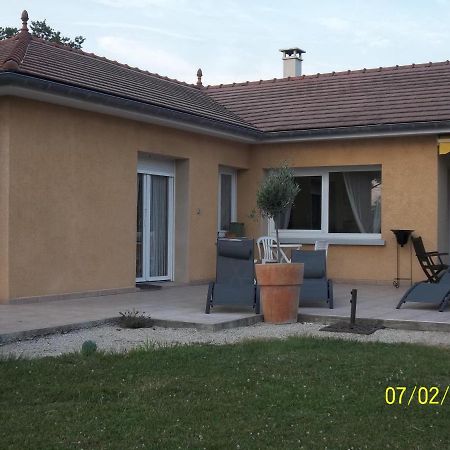 Alaguyauder La Chambre Chatillon-sur-Broue Buitenkant foto