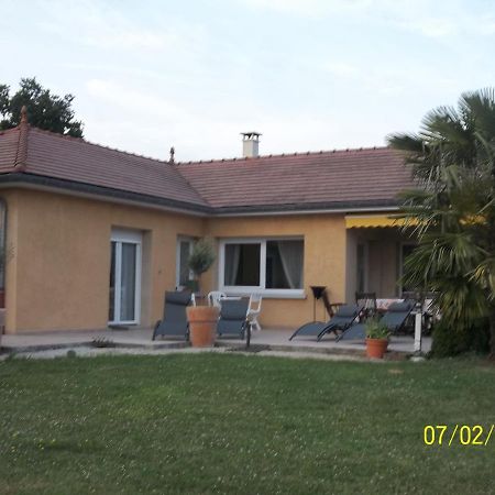 Alaguyauder La Chambre Chatillon-sur-Broue Buitenkant foto