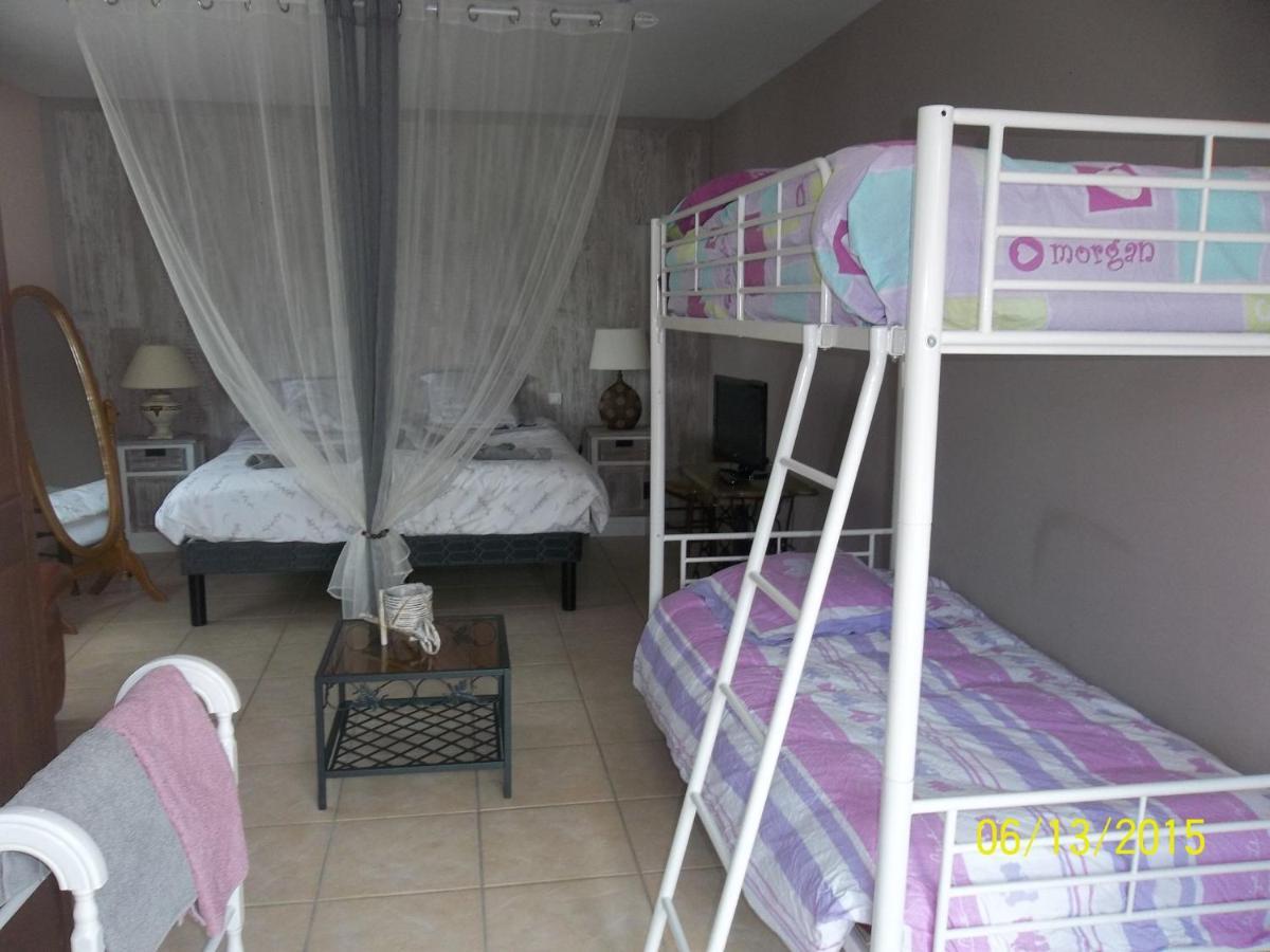 Alaguyauder La Chambre Chatillon-sur-Broue Buitenkant foto